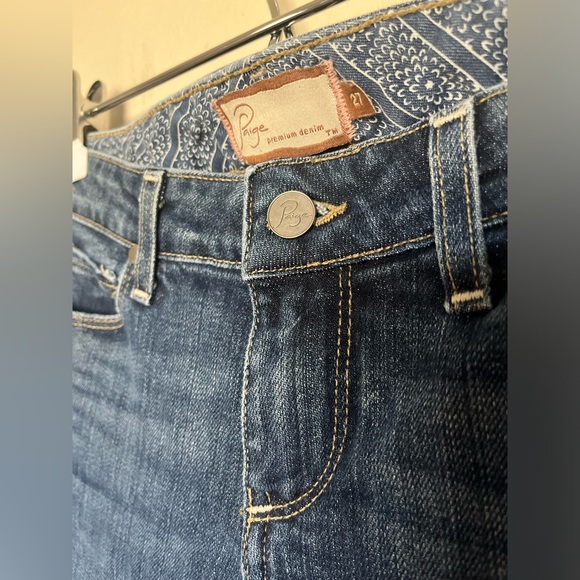 Paige jeans laurel Canyon flare - Picture 2 of 8